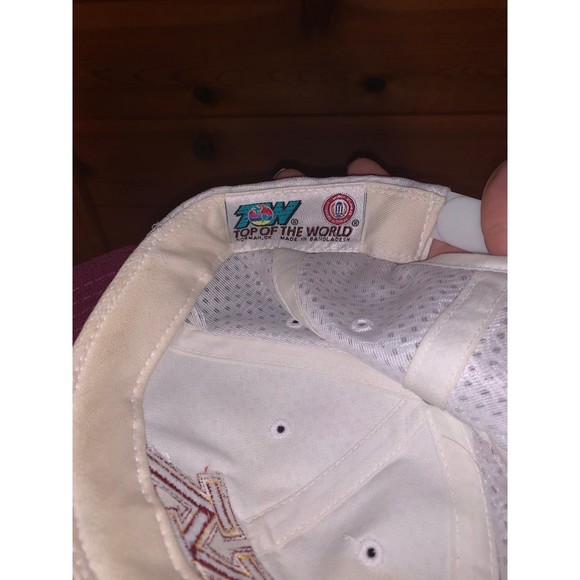 Vintage Top of the World Minnesota Gophers SnapBack Hat - Picture 3 of 5